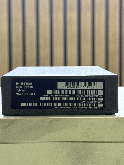Samsung Galaxy S25 / 128GB / 12GB RAM / Sigilat