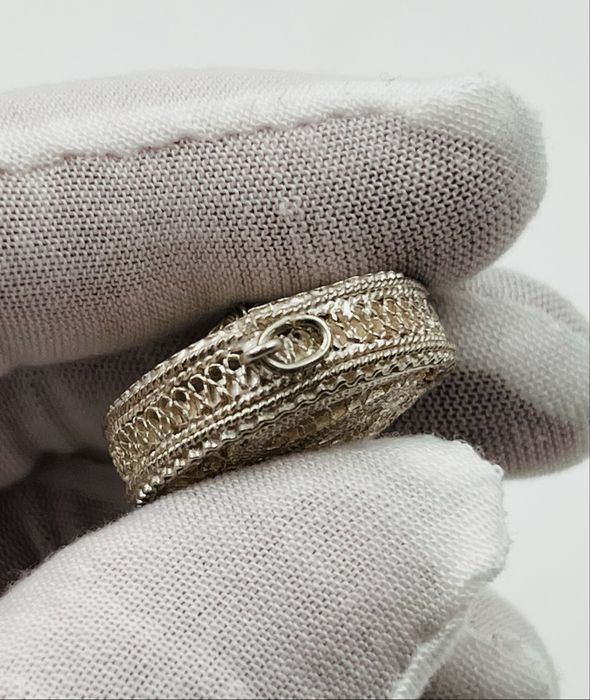 Сребърна старинна висулка Филигран