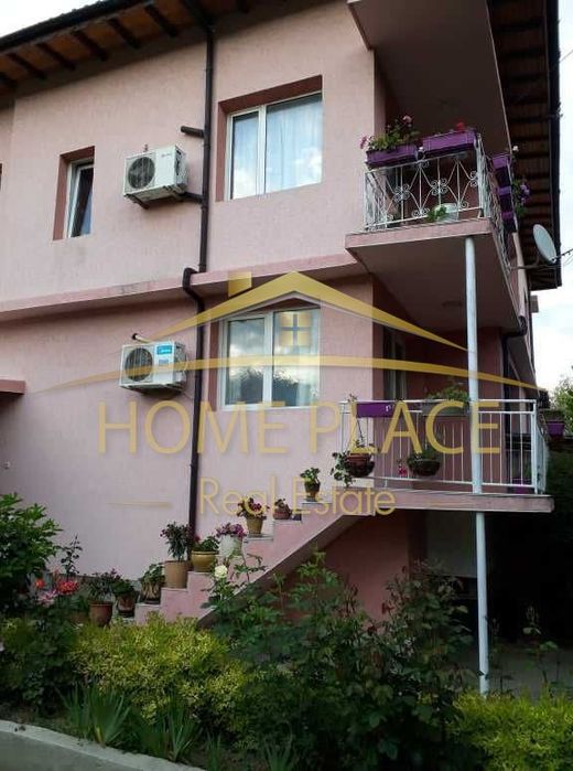 Продава се Къща в Долни чифлик - 312 кв.м за 446 €/кв.м - Снимка #4