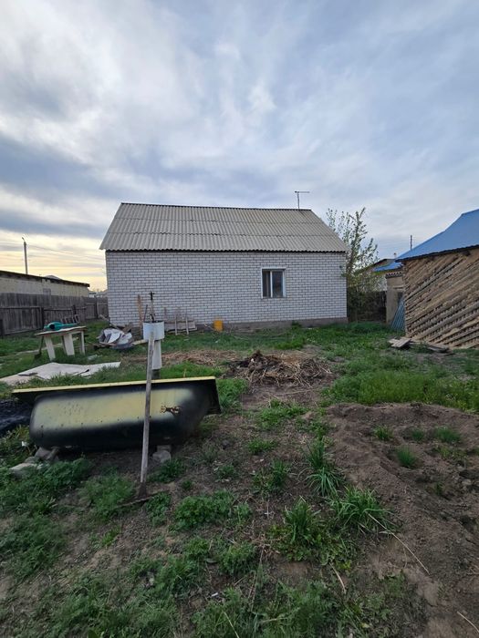 Продается 4 комн.дом район Нахаловка