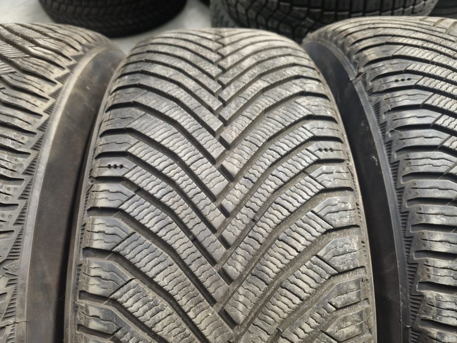 4 anvelope iarna Michelin Alpin 7 225 60 18 aproape noi