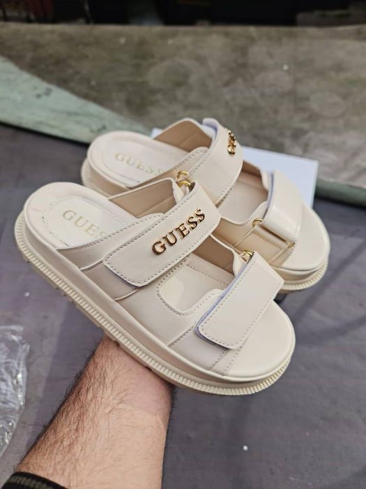 Sandale dama Guess