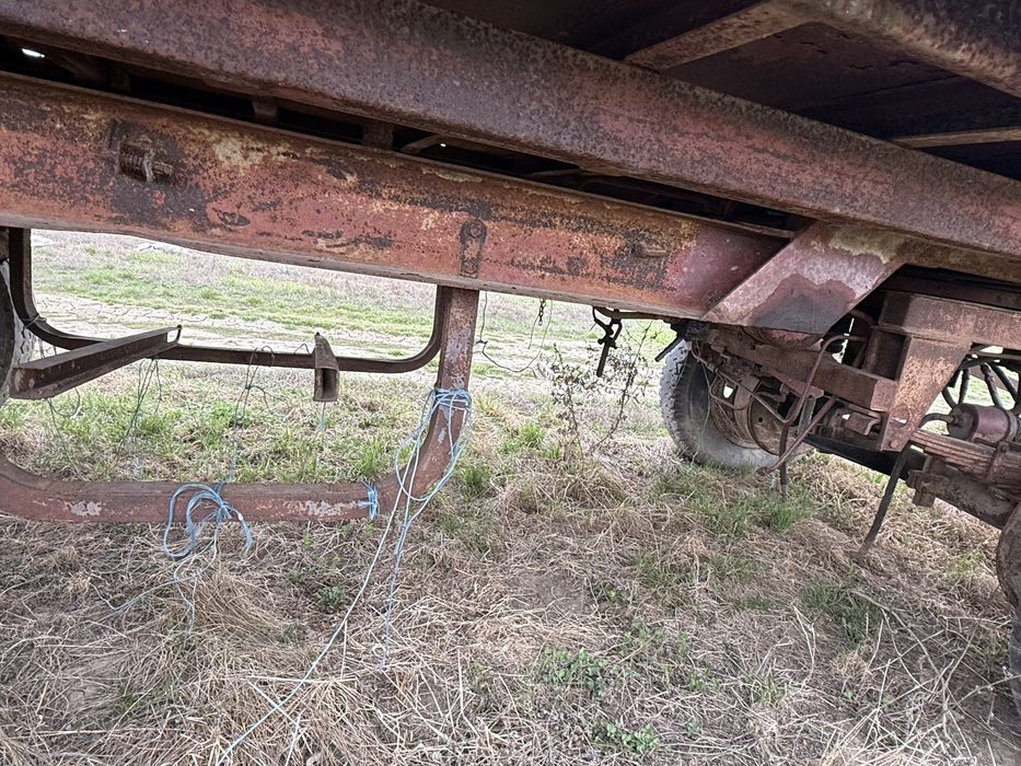 Remorca  basculabila