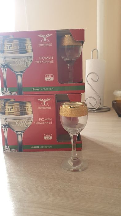 Продам фужеоы и рюмки