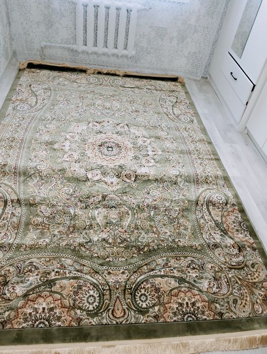 Ковер  новый срочно