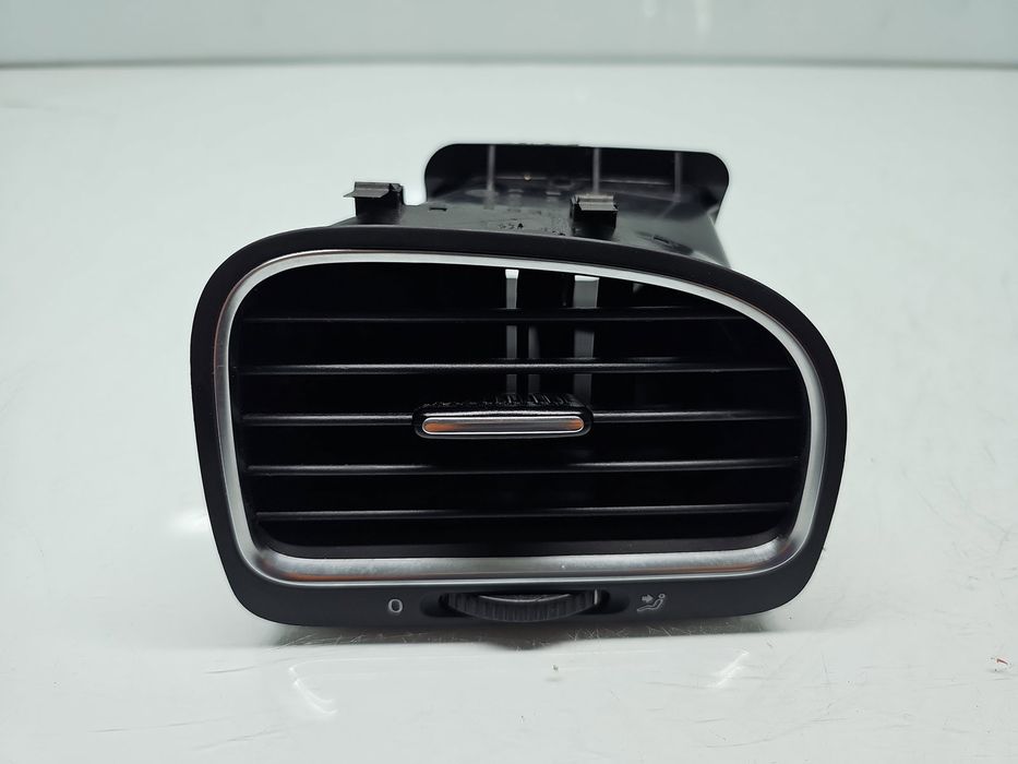Grila aerisire dreapta Volkswagen Golf 6 (5K1) [Fabr 2009-2013] 5K0819