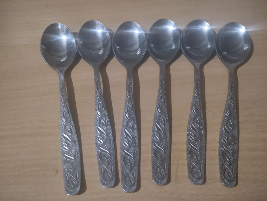 Столовые приборы