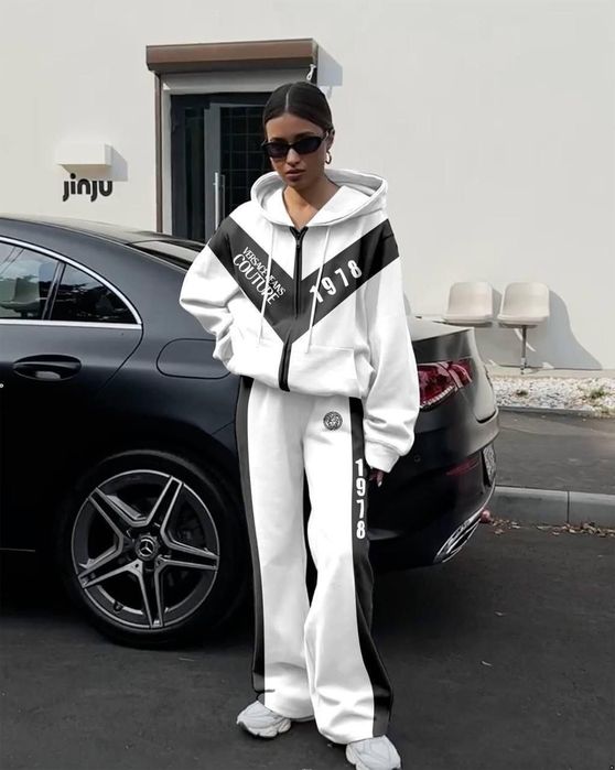 Дамски комплекти