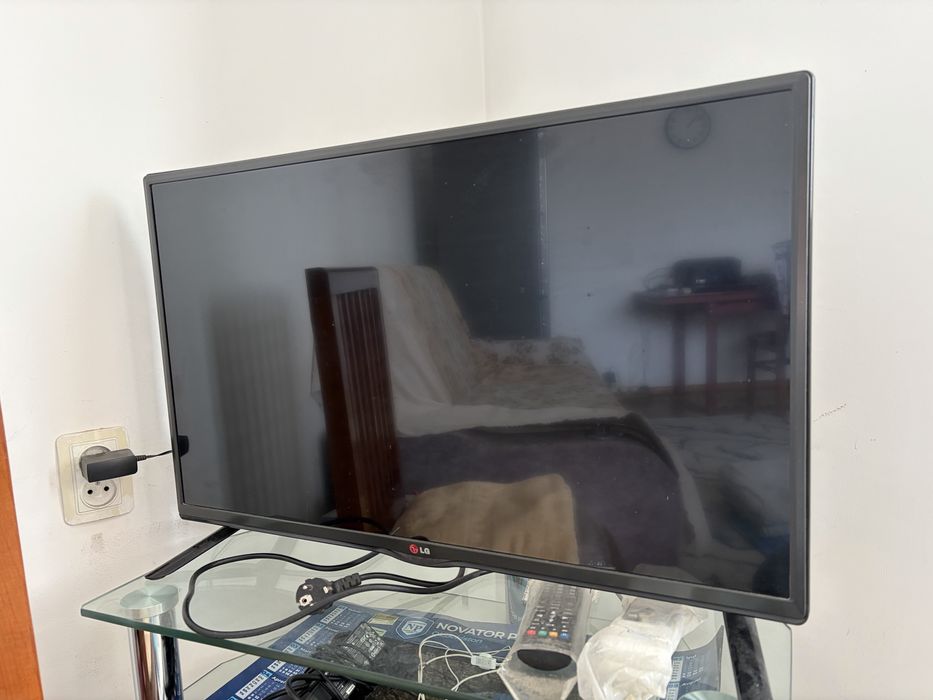 Корейский тв LG 32 не смарт