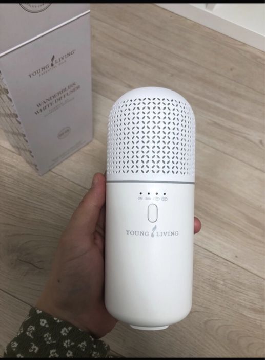 Difuzor portabil Wanderbliss alb young living