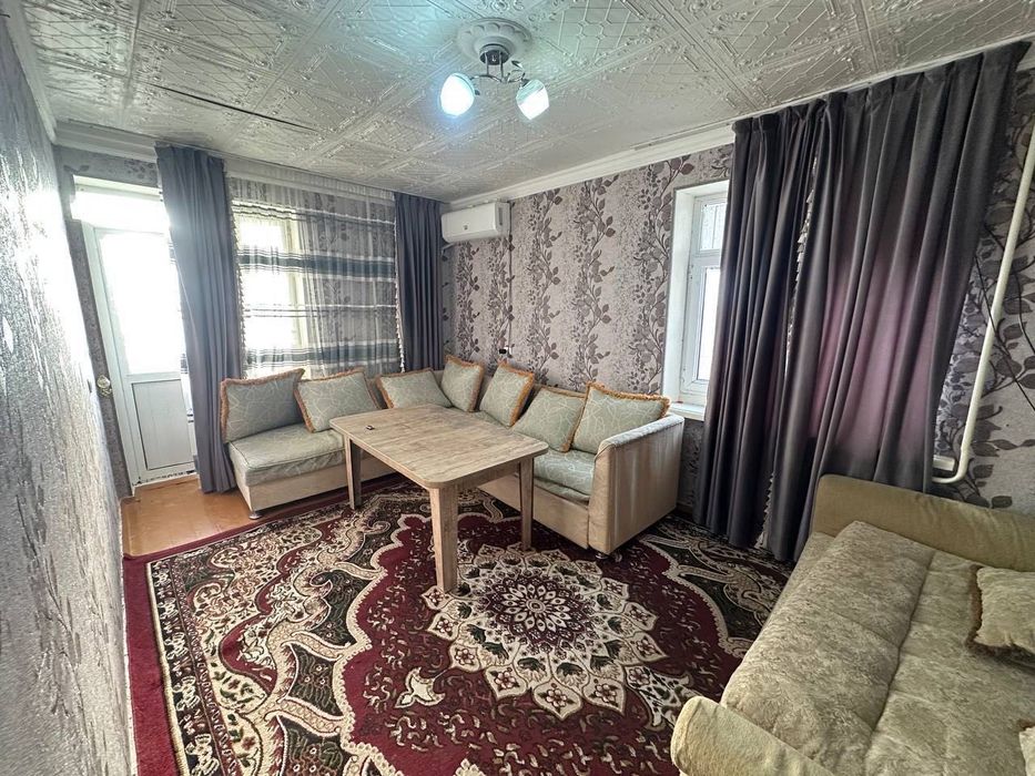 Сдается 2х комнатная квартира
С обстановкой 
В горде Алмалыке