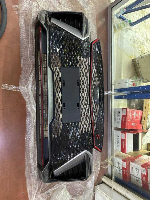 Geely Coolray 2025  Передний бампер в сборе