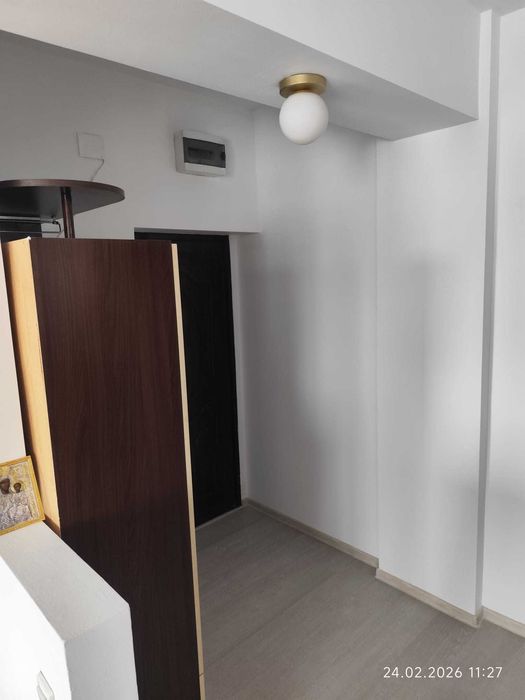 Inchiriez garsoniera Otopeni Central