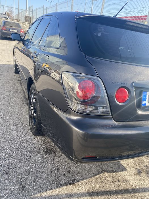 Lexus is200 - compressor