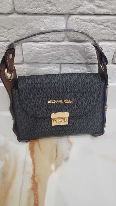 Мини дамска чанта Michael Kors