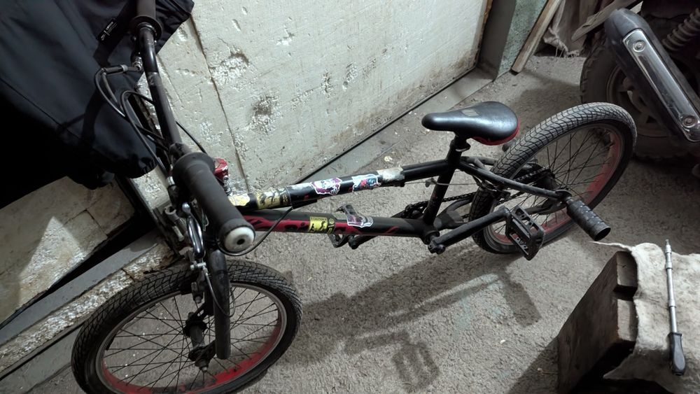 Продам Bmx biwec