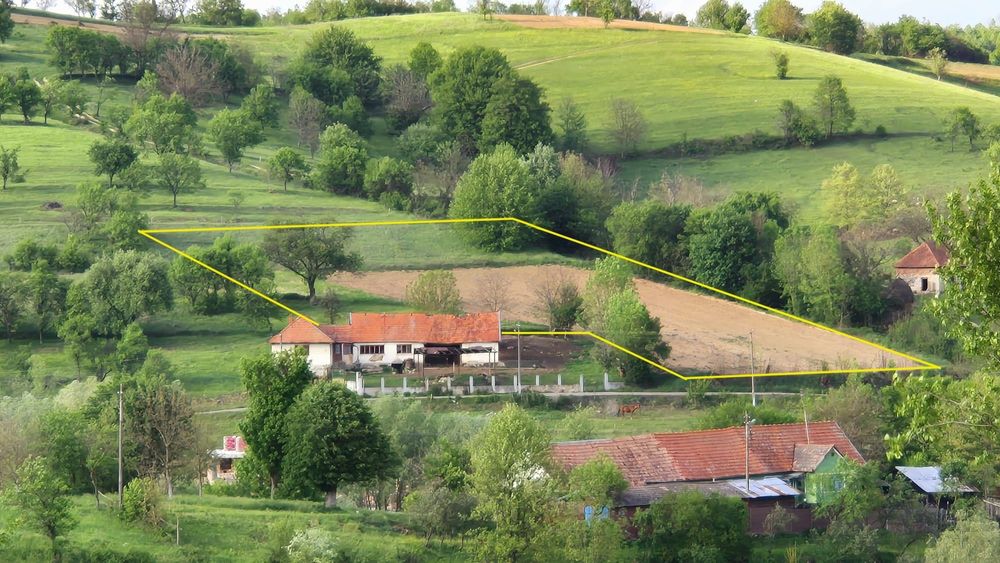 Teren intravilan într-o locație de vis la câteva minute de Deva