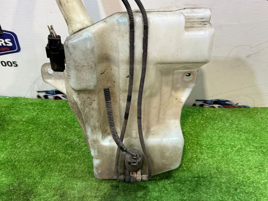 VAS LICHID PARBRIZ STROPGEL + POMPA FORD KUGA 2.0 DIESEL 2013 / SUV COD OEM CJ54-17664-AA CV44-17B613-AD 2012-2019