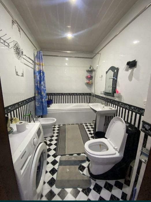 Dagbitiski oilaga yoki studintlarga beriladi.