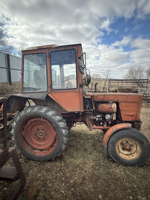 Продам Трактор Т25