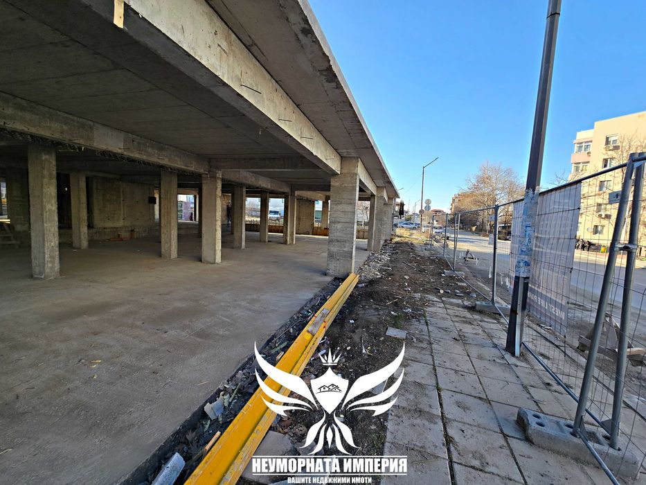 Под наем помещение, ателие, магазин, офис, склад 300кв.м гр.Асеновград