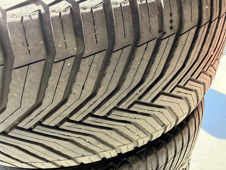 Anvelope all season 235/55/17 Michelin CrossClimate 2