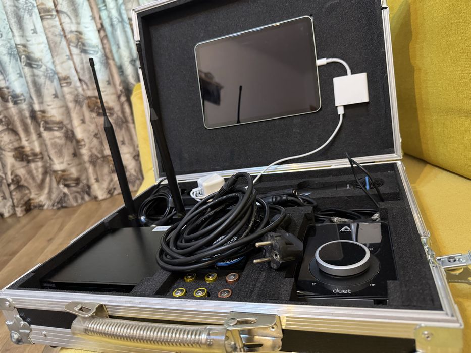 Vand  Keys PRO Facut la comanda cu Apogee Duet 3