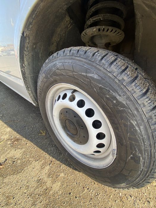 Jante 5x120 anvelope iarna 215 65 16C Vw Transporter Caravelle Multivan T5 T6