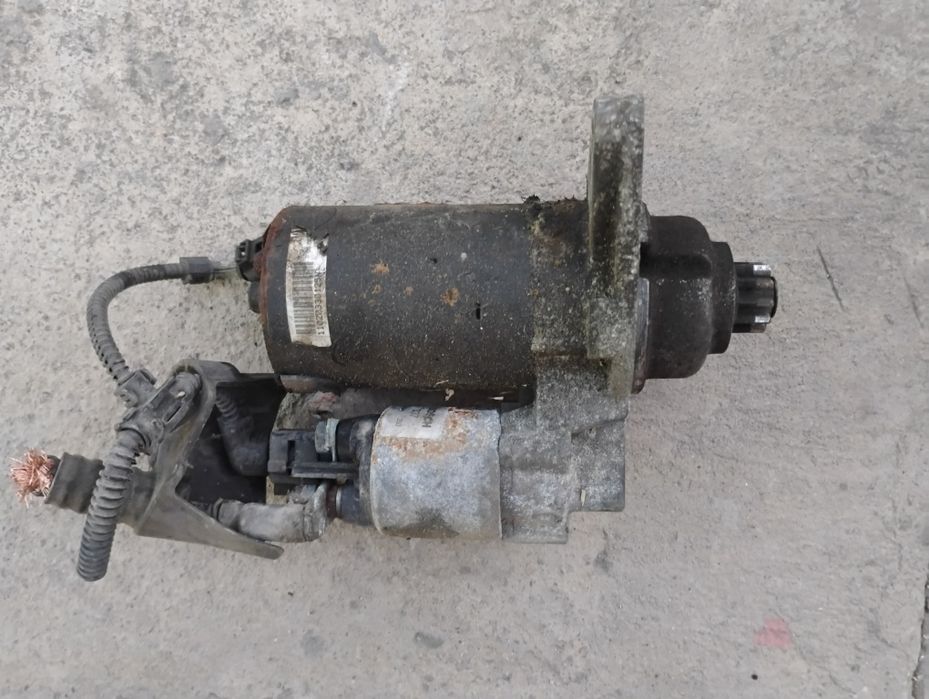 Части за vw touran 2.0 fsi