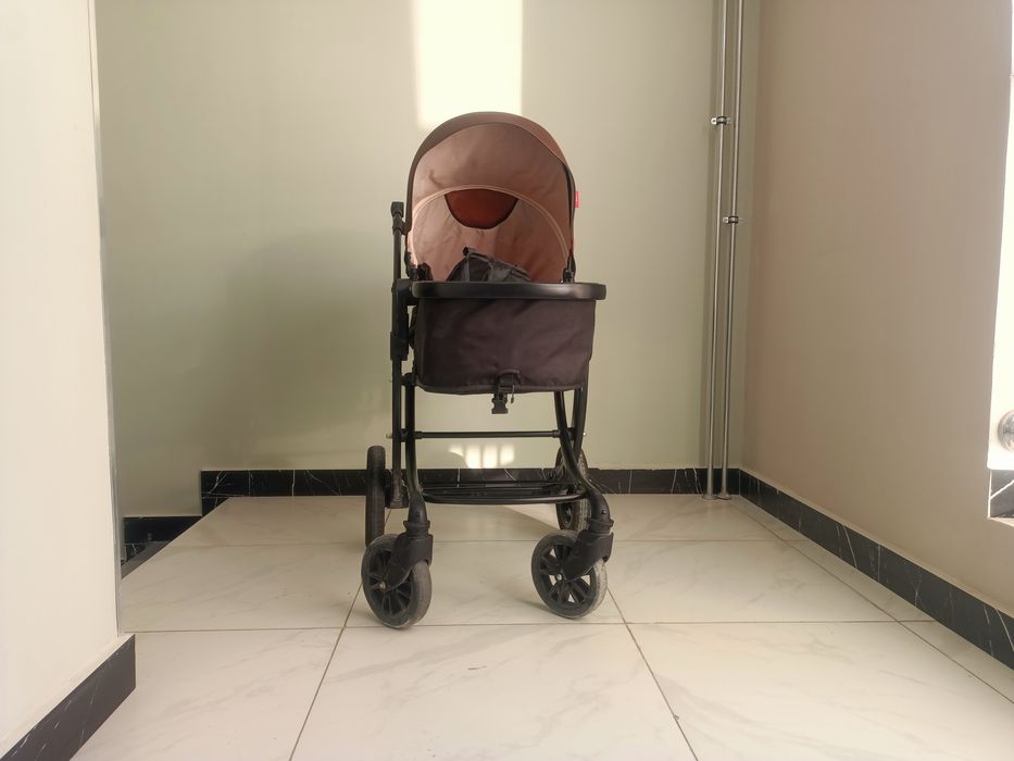 Продаю коляску детскую ALMILE,торг