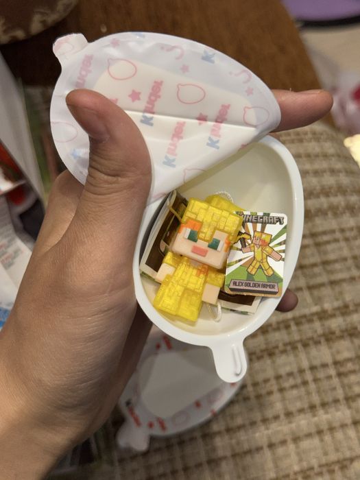 Киндер Майнкрафт, Kinder Joy Minecraft