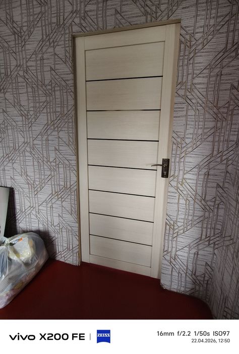 продам дверь б/у