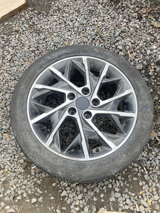 Продам диски с резиной 225/45/R17