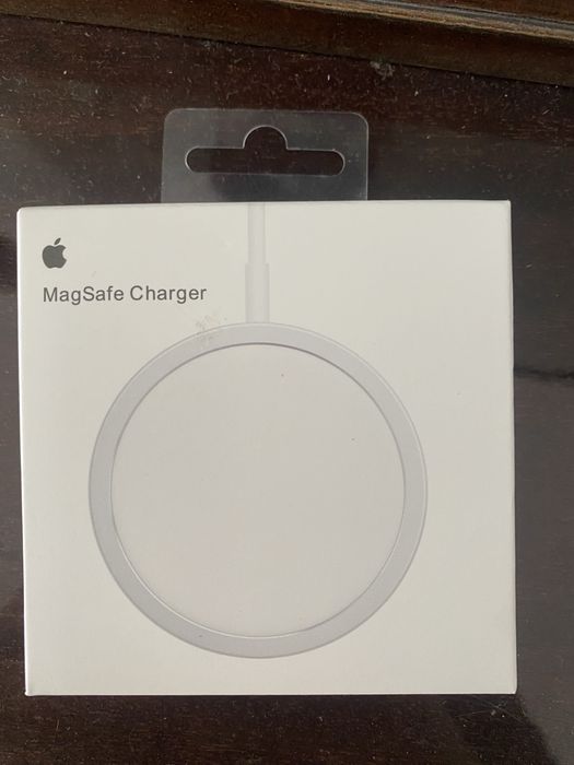 Incarcator iPhone Apple Magsafe nou