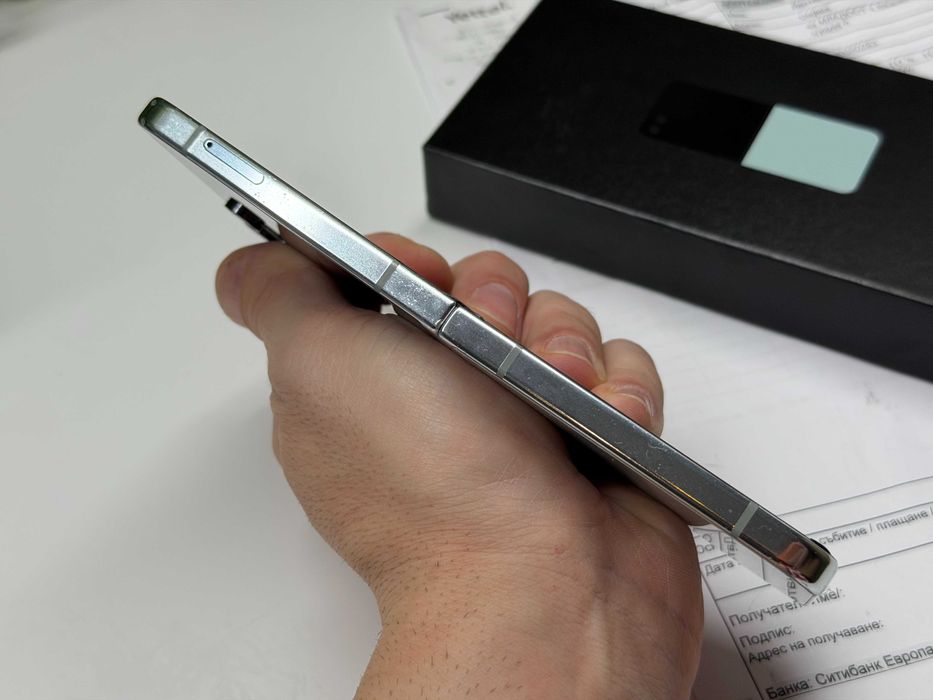 Samsung Z Flip5 5G 256GB Mint