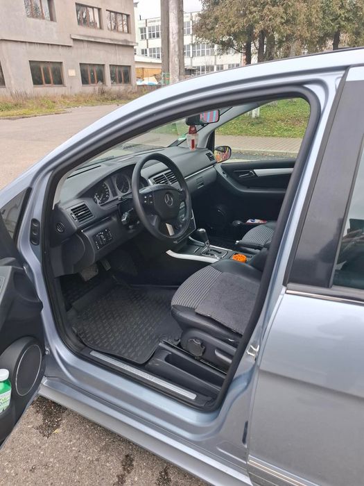 Mercedes B180 CDI automată