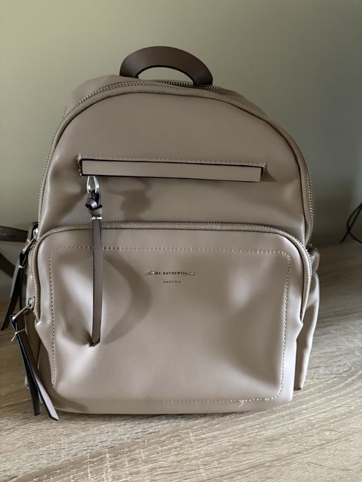 Бежова раница Parfois