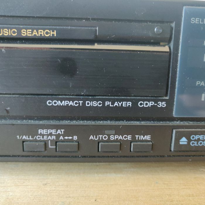 Cd player  Sony CDP-35-defect