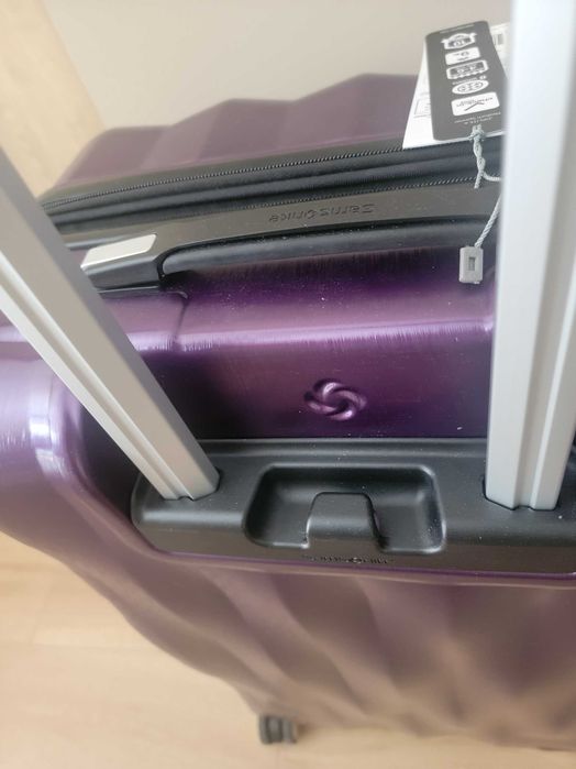 Чемодан фирмы Samsonite