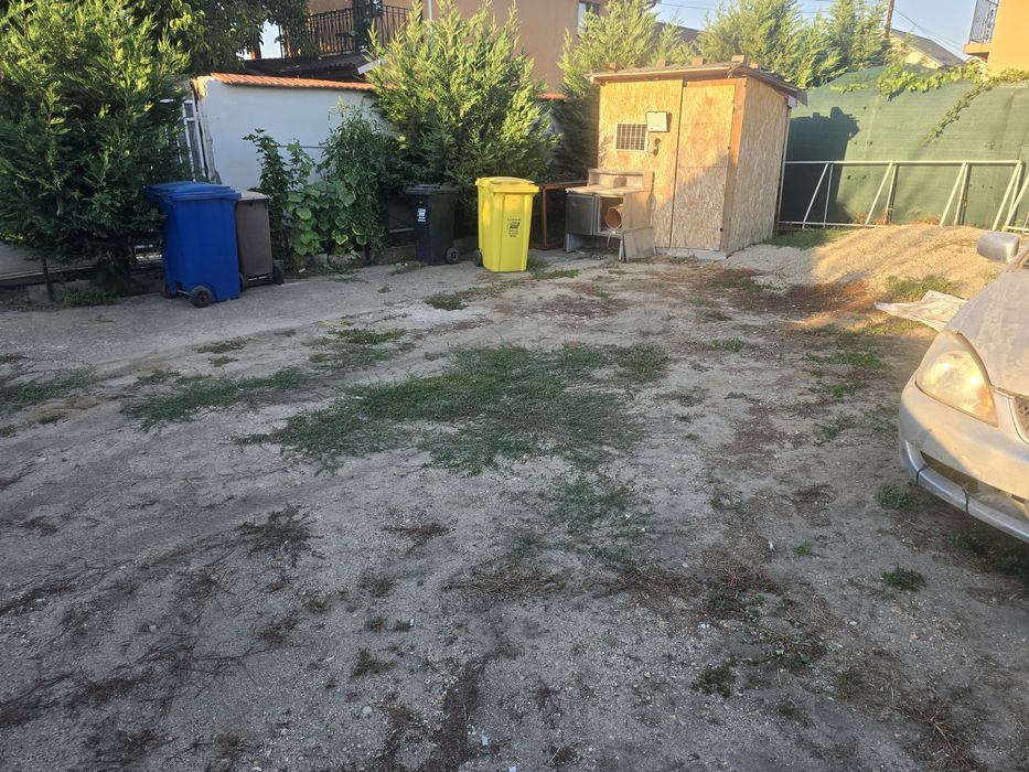 Vand teren 300 mp bariera valcii/ NU se poate face casa pe el
