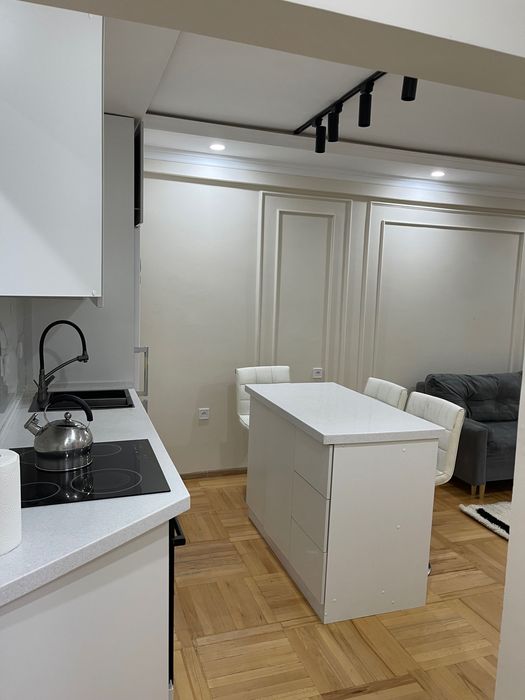 Продается Евро 3-шка на Дархане