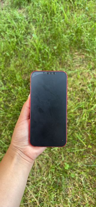 Vând iphone 13 in stare foarte bună