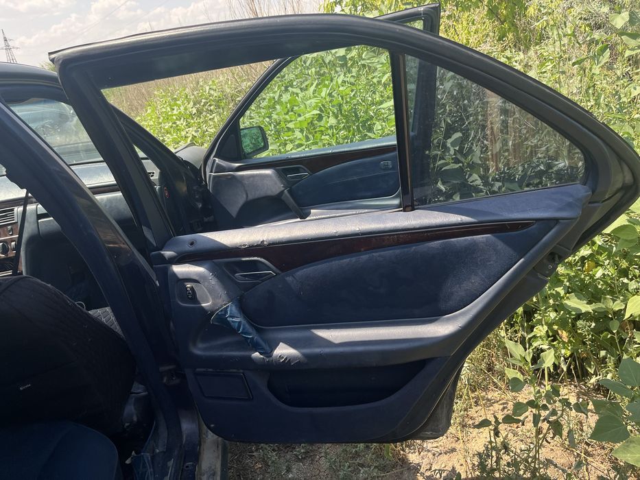 Продам W210 есть все