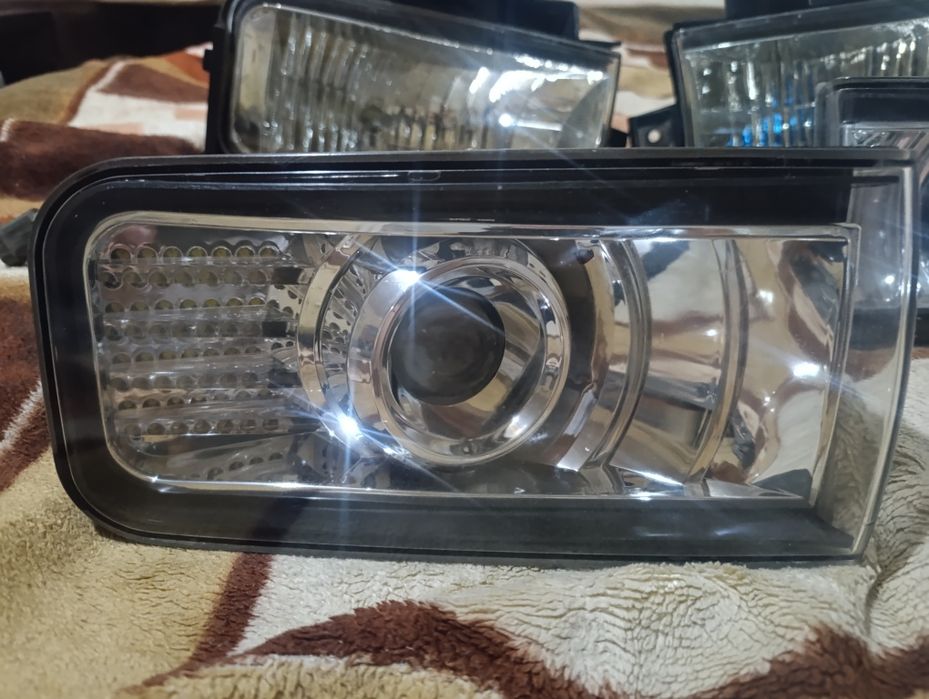 Туманки на ланд Крузер 200