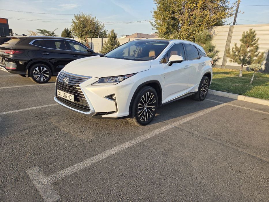 Leksus 2019 yil kraska toza