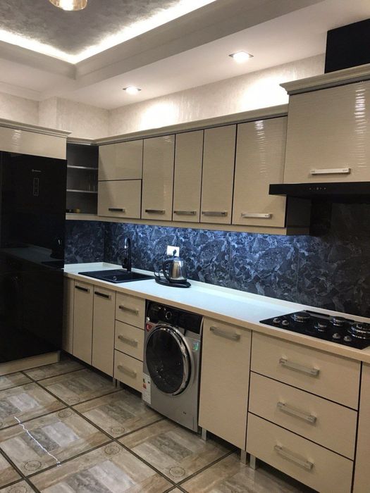 СРОЧНО ПРОДАЕТСЯ дом в Golden House