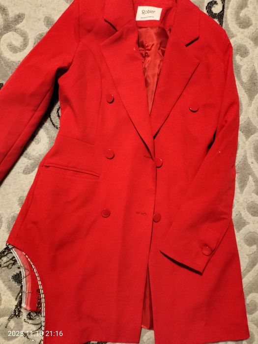 продам продам очень хорошие вещи.