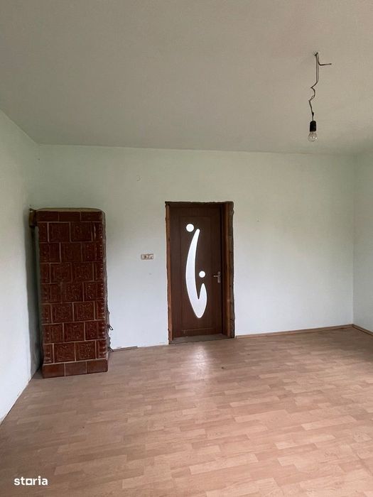 COMISION 0 | Casă cu teren 2.850 mp | Utilități trase | Tomnatic