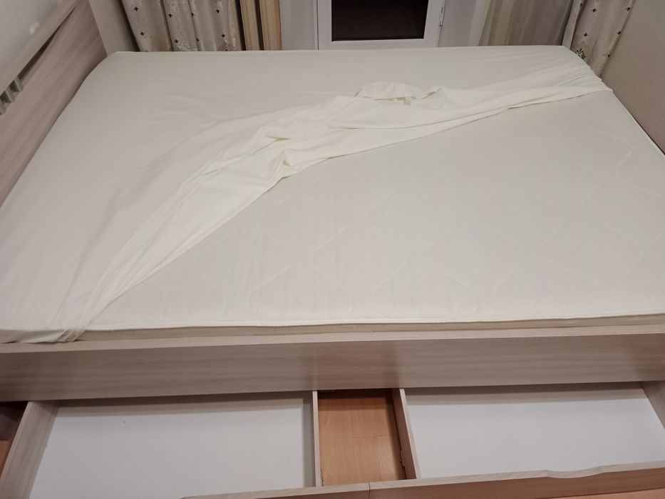 Кровать 1.5 спальная