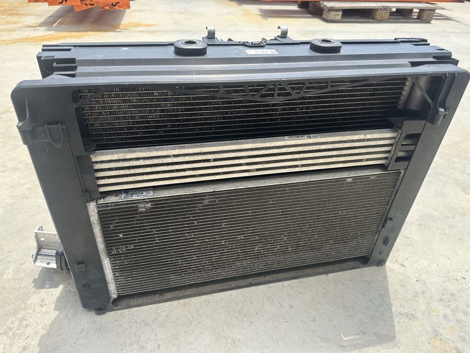 Set radiatoare BMW f01 f02 f06 f07 f10 f11 f13 f14 benzina 3.0 4.0 4.4 benzina si 550d 381 cp seria 5 6 si 7 radiator apa electroventilator ac clima